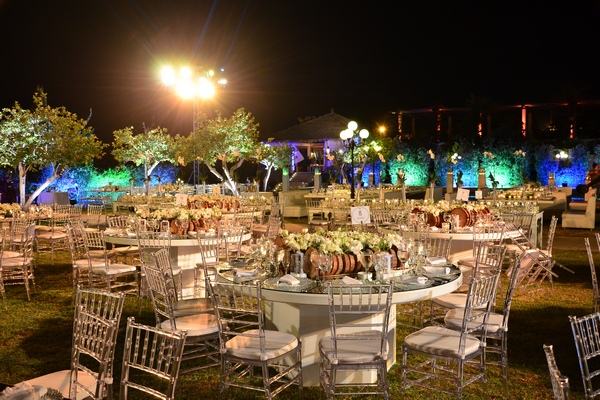 Weddings at Edde Sands